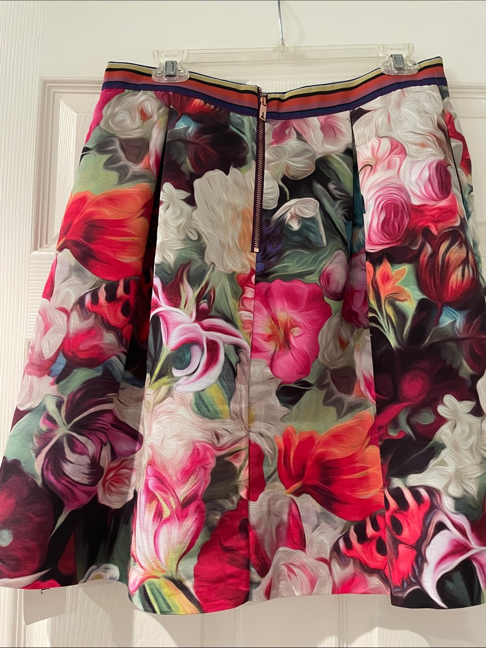 Ted Baker Bright Pink & Multicolor Floral Print Skirt - Picture 3 of 6